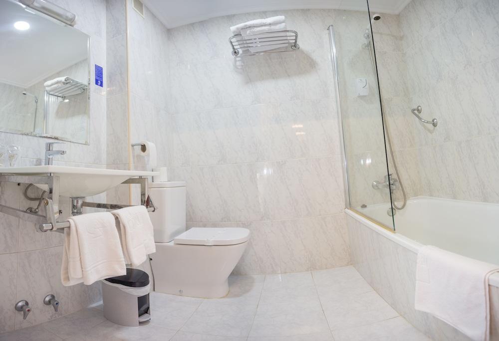 Hotel Yerri Эстелла Экстерьер фото