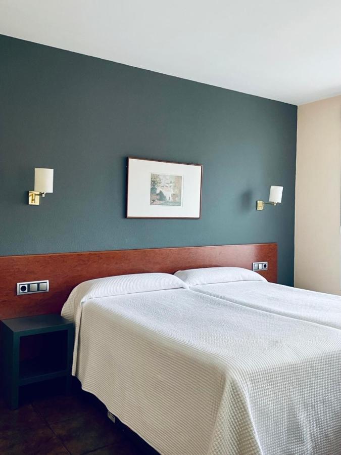 Hotel Yerri Эстелла Экстерьер фото