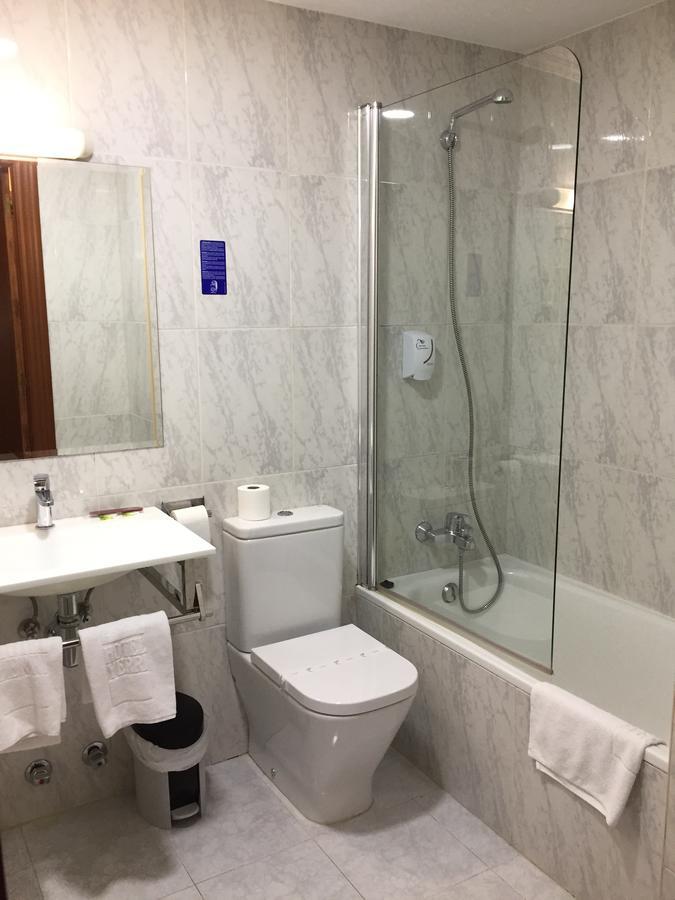 Hotel Yerri Эстелла Экстерьер фото